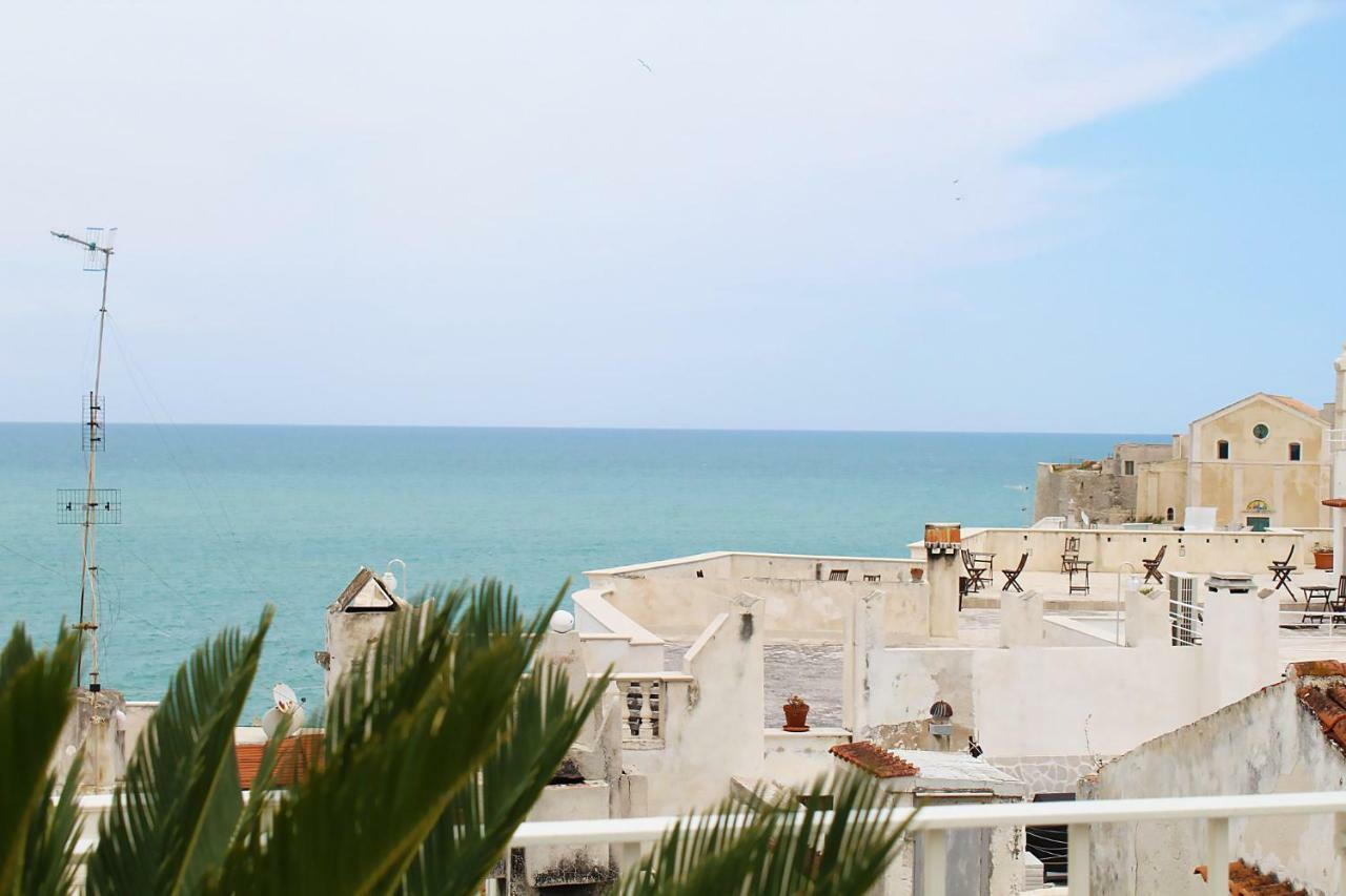 Estlevante Vieste